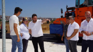 Kil Ocağı Yolumuzda Asfaltlama Çalışmalarına Bismillah Dedik.