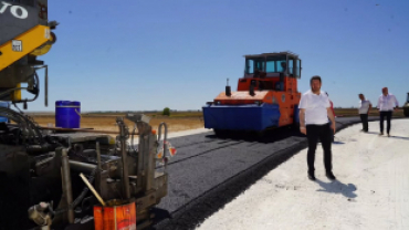 Kil Ocağı Yolumuzda Asfaltlama Çalışmalarına Bismillah Dedik.