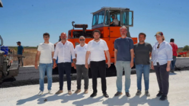 Kil Ocağı Yolumuzda Asfaltlama Çalışmalarına Bismillah Dedik.