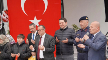 Kırklareli Valimiz Sayın Uğur Turan, Kaymakamımız Sayın Enver Özderin, il ve ilçe protokolümüz ile birlikte Tozaklı Köyü Çok Amaçlı Düğün Salonu’nun açılış programına katılım sağladık