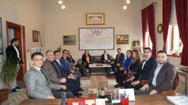 Kırklareli Valimiz Sayın Uğur Turan, Pınarhisar Kaymakamımız Sayın Enver Özderin, Kırklareli Üniversitesi Rektörümüz Sayın Prof. Dr. Rengin Ak ve kıymetli akademisyenlerimizi belediyemizde ağırlamaktan büyük memnuniyet duyduk.