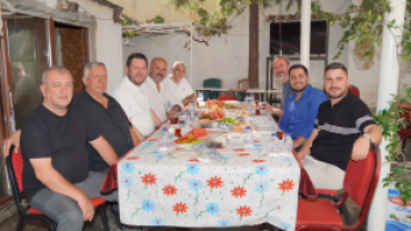 Misafirperverlikleri için Mesut Dökme abimize teşekkür ediyor, tüm esnaflarımıza hayırlı işler, bol ve bereketli kazançlar diliyorum.