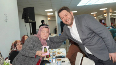 8 Mart Dünya Kadınlar Günü’nü gönülden tebrik ediyor, sağlık, huzur ve mutluluk diliyorum.