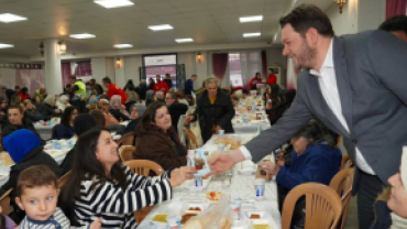 8 Mart Dünya Kadınlar Günü’nü gönülden tebrik ediyor, sağlık, huzur ve mutluluk diliyorum.