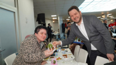 8 Mart Dünya Kadınlar Günü’nü gönülden tebrik ediyor, sağlık, huzur ve mutluluk diliyorum.