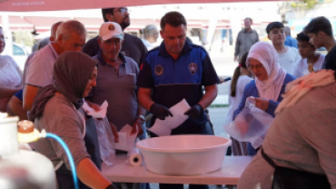 Mevlid Kandili’nin manevi atmosferini hemşehrilerimizle birlikte yaşadık.