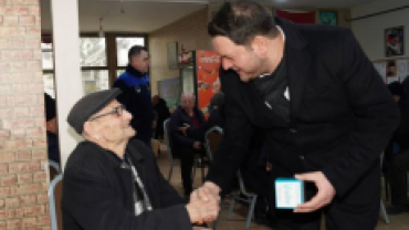 Miraç Kandili Münasebetiyle Hemşehrilerimize Kandil simiti ikramında bulunduk.