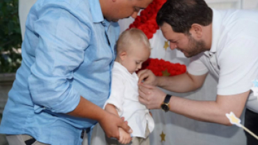 Nedret ve Şule Ertuğral kardeşlerimizin biricik evladı Metehan’ın 2 yaş doğum günü mutluluğuna ortak olduk.