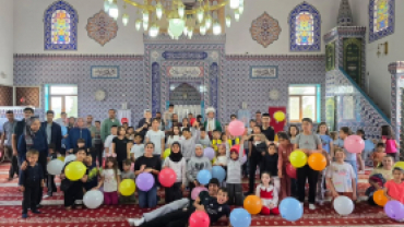 Pınarhisar Belediyesi ve Pınarhisar Müftülüğü iş birliğinde çocuklarımıza yönelik anlamlı bir program düzenledik.