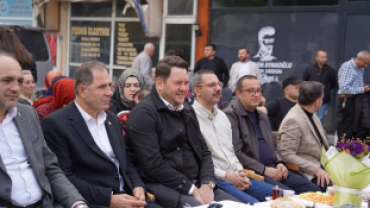 Pınarhisar Karadenizliler Derneğimizin düzenlemiş olduğu Karadeniz’in coşkusunu, dayanışmanın ve kardeşliğin en güzel halini yaşadığımız Hamsi Festivali’nin son gününde hemşehrilerimizle bir aradaydık.
