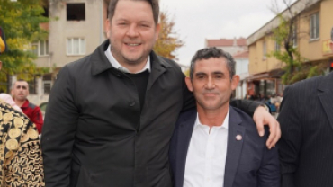 Pınarhisar Karadenizliler Derneğimizin düzenlemiş olduğu Karadeniz’in coşkusunu, dayanışmanın ve kardeşliğin en güzel halini yaşadığımız Hamsi Festivali’nin son gününde hemşehrilerimizle bir aradaydık.