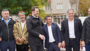 Pınarhisar Karadenizliler Derneğimizin düzenlemiş olduğu Karadeniz’in coşkusunu, dayanışmanın ve kardeşliğin en güzel halini yaşadığımız Hamsi Festivali’nin son gününde hemşehrilerimizle bir aradaydık.