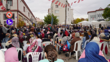 Pınarhisar Karadenizliler Derneğimizin düzenlemiş olduğu Karadeniz’in coşkusunu, dayanışmanın ve kardeşliğin en güzel halini yaşadığımız Hamsi Festivali’nin son gününde hemşehrilerimizle bir aradaydık.