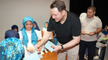 Kur’an Kursu Yaz Dönemi Kapanış Programı’na katılarak öğrencilerimizin heyecanına, ailelerin gururuna ortak olduk.
