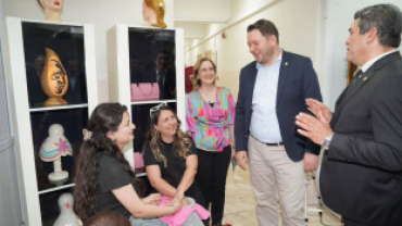 Pınarhisar Halk Eğitimi Merkezi tarafından düzenlenen yıl sonu sergisine katılım sağladık.