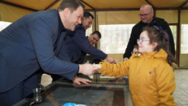 Bayramlar, kardeşlik ve dayanışmamızı güçlendirdiğimiz, kırgınlıkları ve dargınlıkları bir kenara bıraktığımız özel günlerdir.