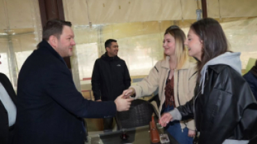 Bayramlar, kardeşlik ve dayanışmamızı güçlendirdiğimiz, kırgınlıkları ve dargınlıkları bir kenara bıraktığımız özel günlerdir.