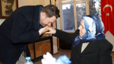 Rabbim tutmuş olduğumuz oruçlarımızı ve ibadetlerimizi kabul etsin.