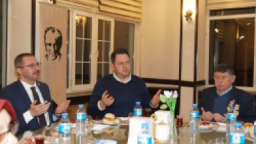 Rabbim tutmuş olduğumuz oruçlarımızı ve ibadetlerimizi kabul etsin.