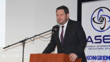 Pınarhisar’da ilk kez düzenlenen ASES Uluslararası Bilimsel Araştırmalar Sempozyumunun açılış programına ev sahipliği yapmanın mutluluğunu yaşıyoruz.