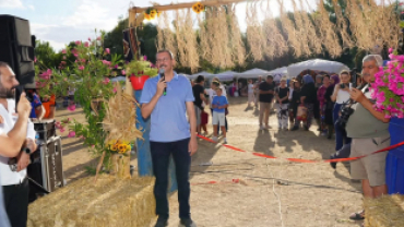 Poyralı Köyü Pekmez, Dokuma ve Kültür Festivalimizin açılışını büyük bir coşkuyla gerçekleştirdik.