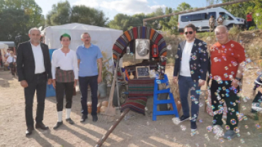 Poyralı Köyü Pekmez, Dokuma ve Kültür Festivalimizin açılışını büyük bir coşkuyla gerçekleştirdik.
