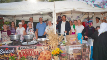Poyralı Köyü Pekmez, Dokuma ve Kültür Festivalimizin açılışını büyük bir coşkuyla gerçekleştirdik.