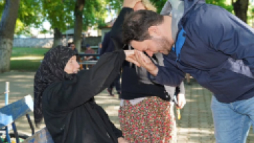 Poyralı Köyümüzde düzenlenen Şeker Şenliği’ne katılarak hemşehrilerimizle bir araya geldik.