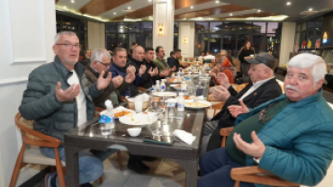 Ramazan ayının manevi ikliminde, gönüllerimizi aynı sofrada buluşturmanın huzurunu yaşadık.