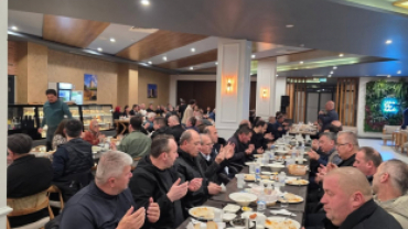 Ramazan ayının manevi ikliminde, gönüllerimizi aynı sofrada buluşturmanın huzurunu yaşadık.