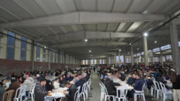 Ramazan’ın en güzel yanı da, gönülleri bir araya getirmek; aynı duaya amin deyip aynı lokmayı paylaşırken muhabbeti, kardeşliği büyütmek...