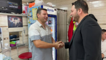 Esnaf ve vatandaşlarımızı ziyaret ettik.  Tüm esnafımıza hayırlı ve bereketli kazançlar dileriz.