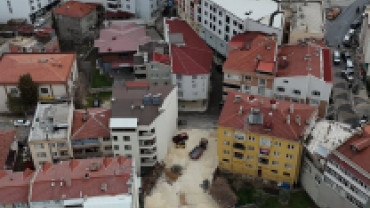 “Saklı Bahçe Parkı” adını verdiğimiz bu projeyle, sadece bir park değil; huzurun, komşuluğun ve birlikte geçirilen güzel anların adresi olacak bir alan oluşturuyoruz.