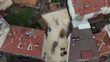 “Saklı Bahçe Parkı” adını verdiğimiz bu projeyle, sadece bir park değil; huzurun, komşuluğun ve birlikte geçirilen güzel anların adresi olacak bir alan oluşturuyoruz.