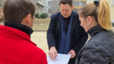 “Saklı Bahçe Parkı” adını verdiğimiz bu projeyle, sadece bir park değil; huzurun, komşuluğun ve birlikte geçirilen güzel anların adresi olacak bir alan oluşturuyoruz.