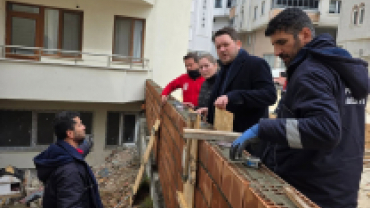 “Saklı Bahçe Parkı” adını verdiğimiz bu projeyle, sadece bir park değil; huzurun, komşuluğun ve birlikte geçirilen güzel anların adresi olacak bir alan oluşturuyoruz.