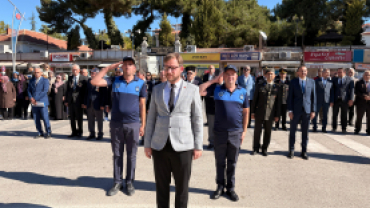 Bu cennet toprakları aziz milletimize vatan kılmak için kanıyla canıyla mücadele veren tüm gazilerimizin Gaziler Günü kutlu olsun.