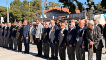 Bu cennet toprakları aziz milletimize vatan kılmak için kanıyla canıyla mücadele veren tüm gazilerimizin Gaziler Günü kutlu olsun.