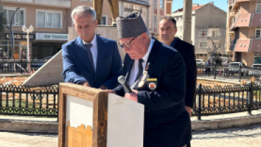 Bu cennet toprakları aziz milletimize vatan kılmak için kanıyla canıyla mücadele veren tüm gazilerimizin Gaziler Günü kutlu olsun.
